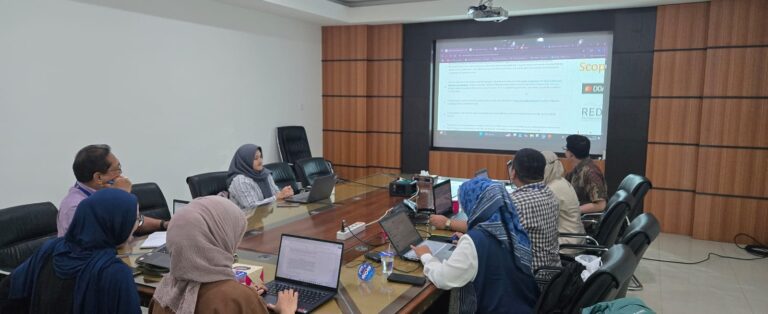 Coaching Jurnal Internasional Dosen dan Mahasiswa Program Studi Ilmu Hukum FH Unikom